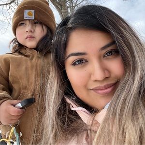 Meet your Posher, Mari